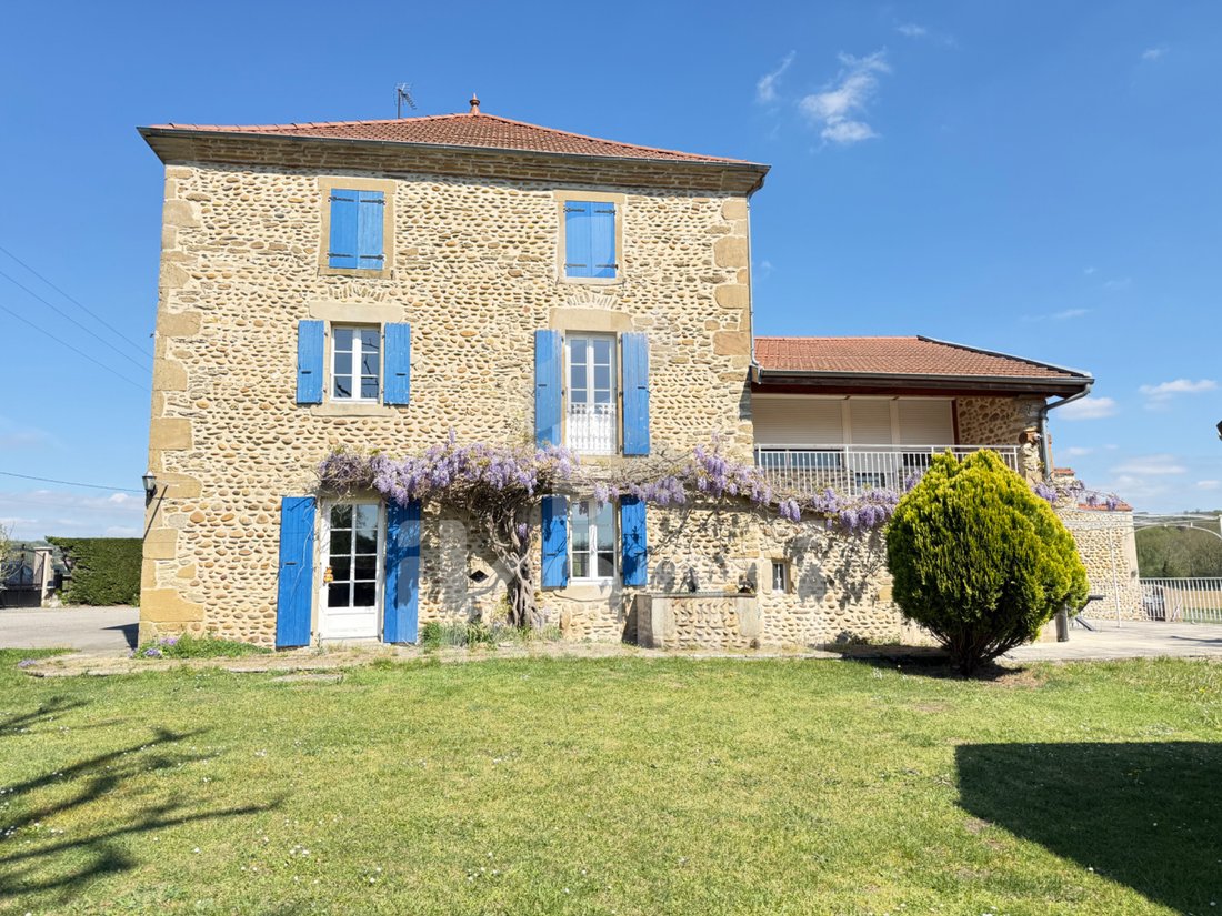 House in Chateauneuf-de-Galaure, Auvergne-Rhône-Alpes, France 1 - 17143055