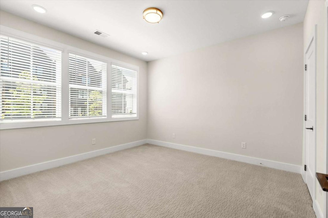 Townhouse in Alpharetta, Georgia, United States 5 - 17782146