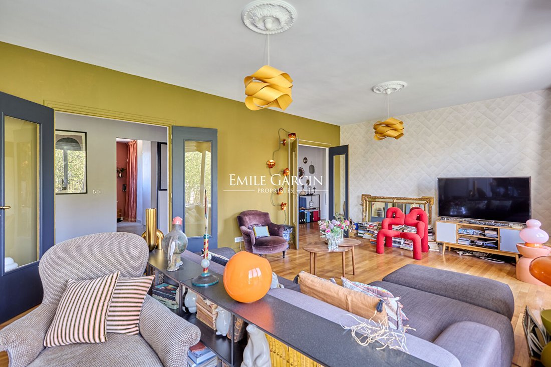 Apartment in Domaine National du Château, Versailles, France 5 - 17779795