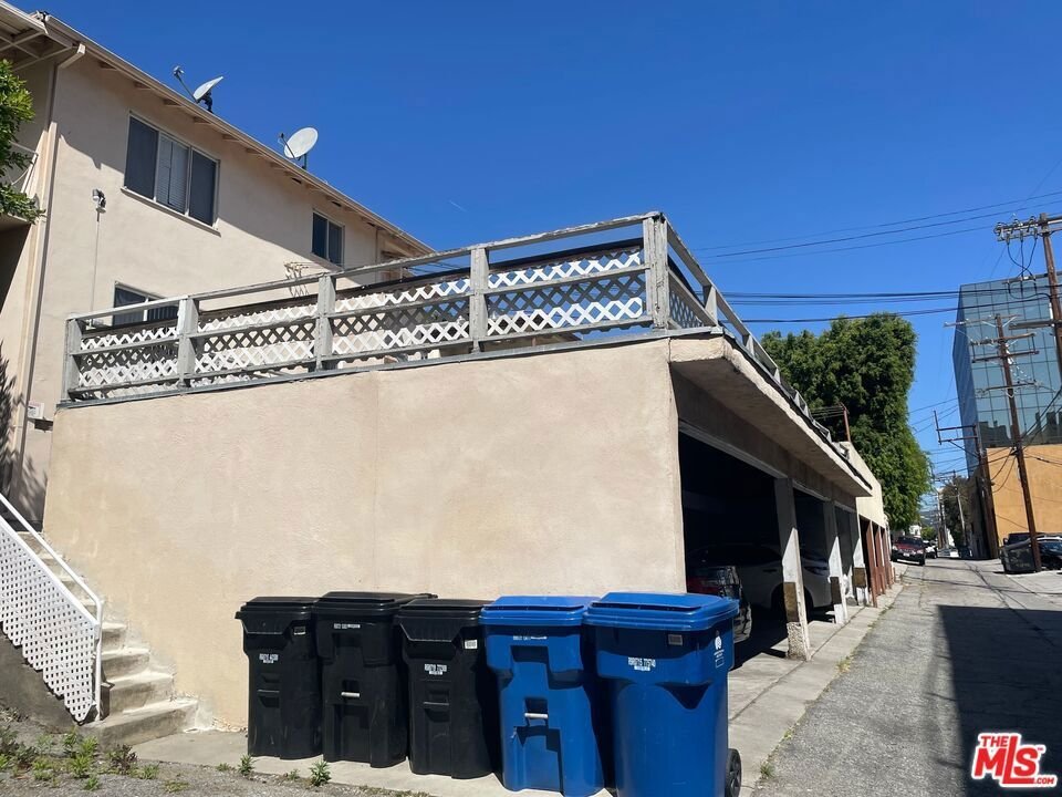 Los Angeles, California, United States 5 - 17781619