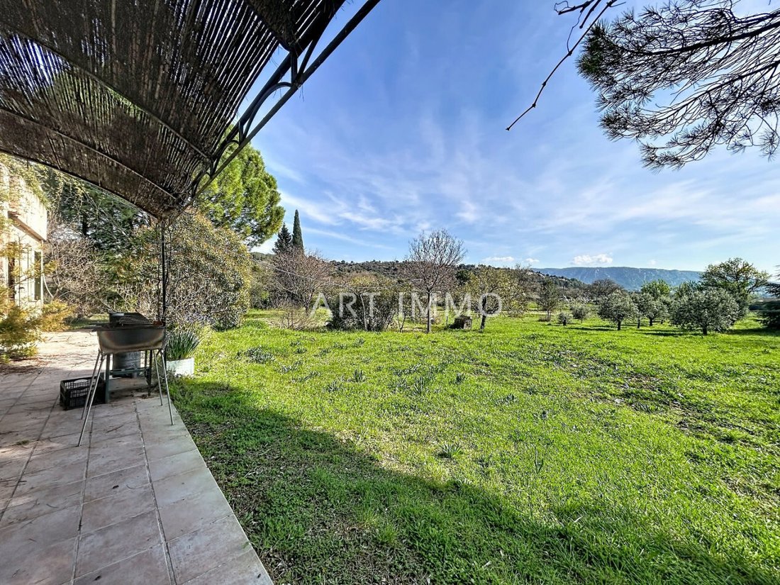 House in Lagnes, Provence-Alpes-Côte d'Azur, France 5 - 17782386