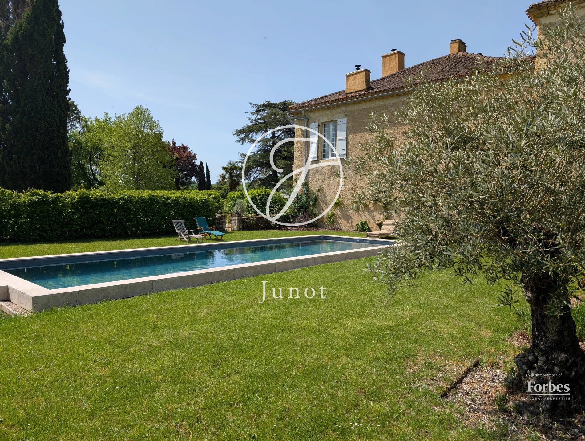 Château Vic Fezensac 503.14 Sqm 9 Rooms