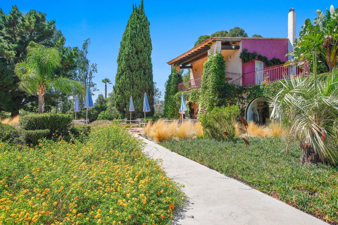 House in La Londe-les-Maures, Provence-Alpes-Côte d'Azur, France 4 - 17782580