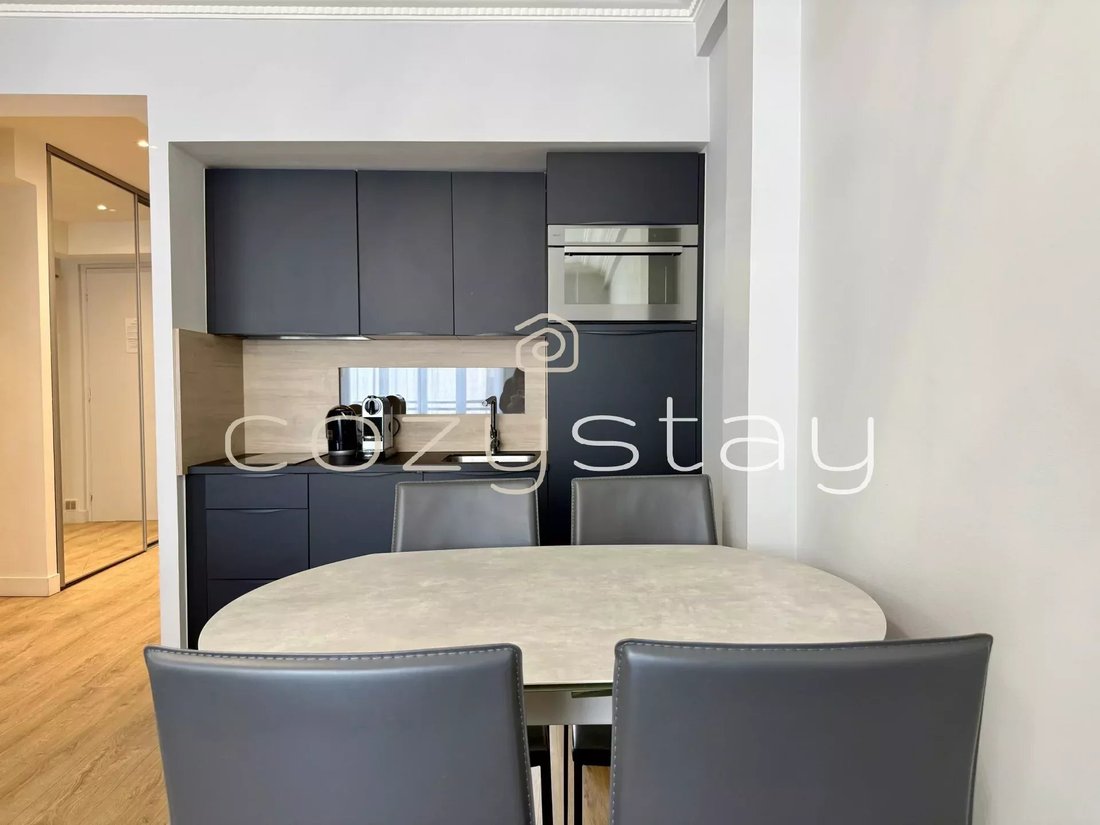 Apartment in Cannes, Provence-Alpes-Côte d'Azur, France 4 - 17727355