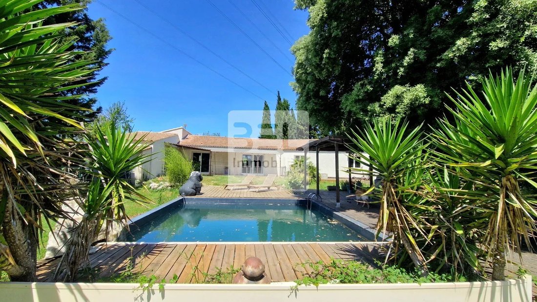 House in Ouest, Rochefort-du-Gard, France 2 - 17780096