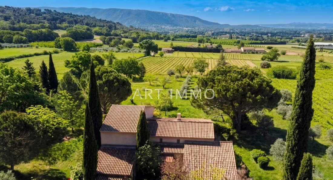 House in Lagnes, Provence-Alpes-Côte d'Azur, France 1 - 17782386