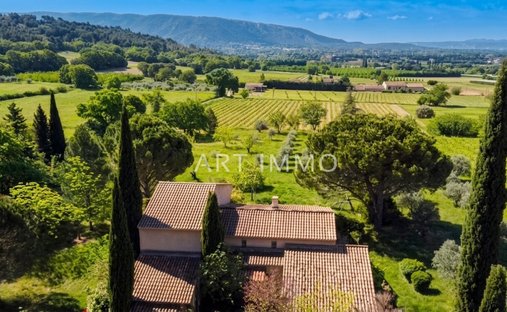 House in Lagnes, Provence-Alpes-Côte d'Azur, France 1