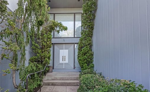 Condo in Woodbury, New York, United States 1