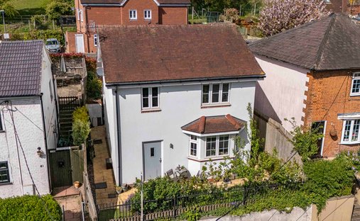 House in Wooburn Green, England 1