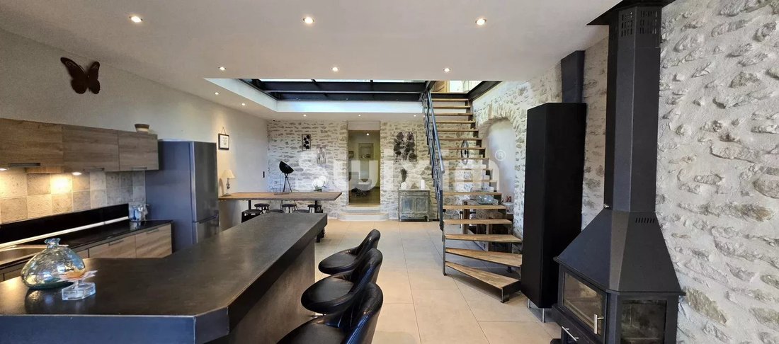 Country House in Sud, Valreas, France 2 - 17779933