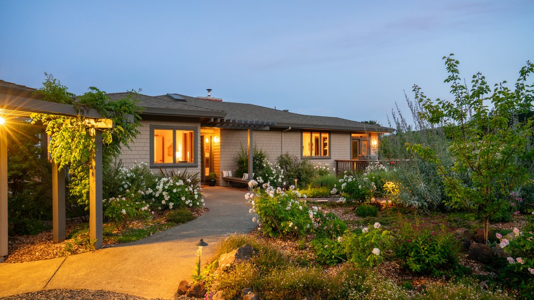 House in Healdsburg, California, United States 4 - 17782291