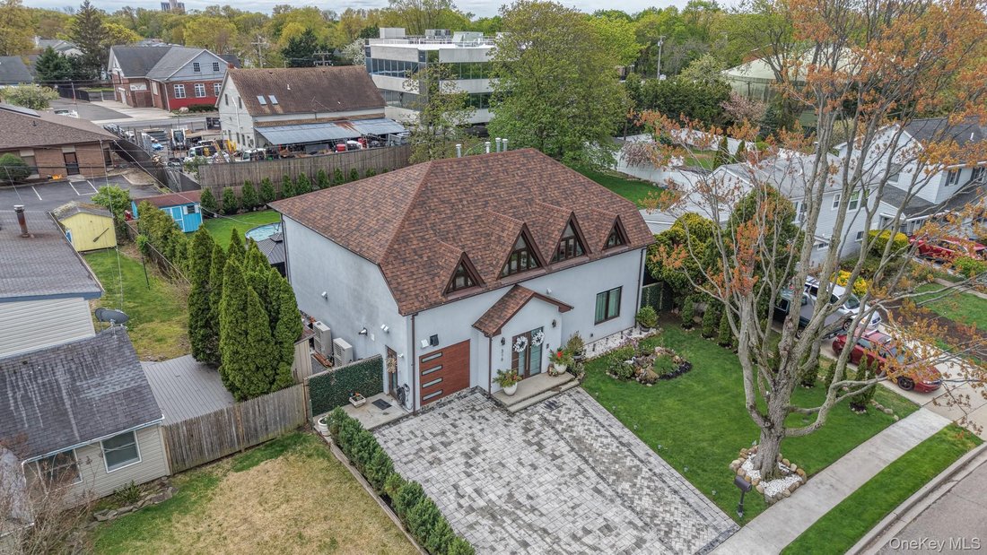 House in Hicksville, New York, United States 5 - 17781241