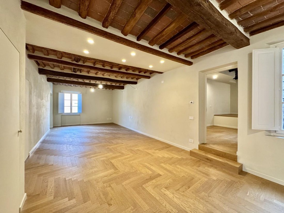 Apartment in Historic Center, Lucca, Tuscany 5 - 17782495