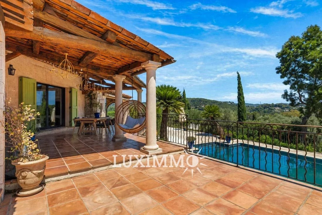 Villa in Mougins, Provence-Alpes-Côte d'Azur, France 2 - 15949431