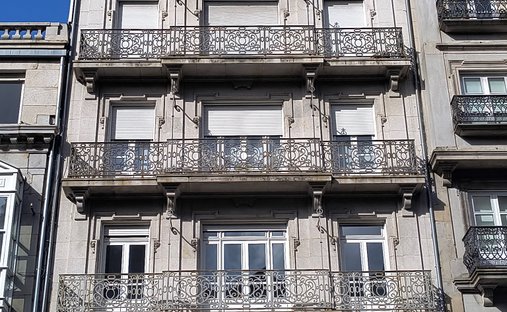 Penthouse in Vigo (District), Vigo, Spain 1
