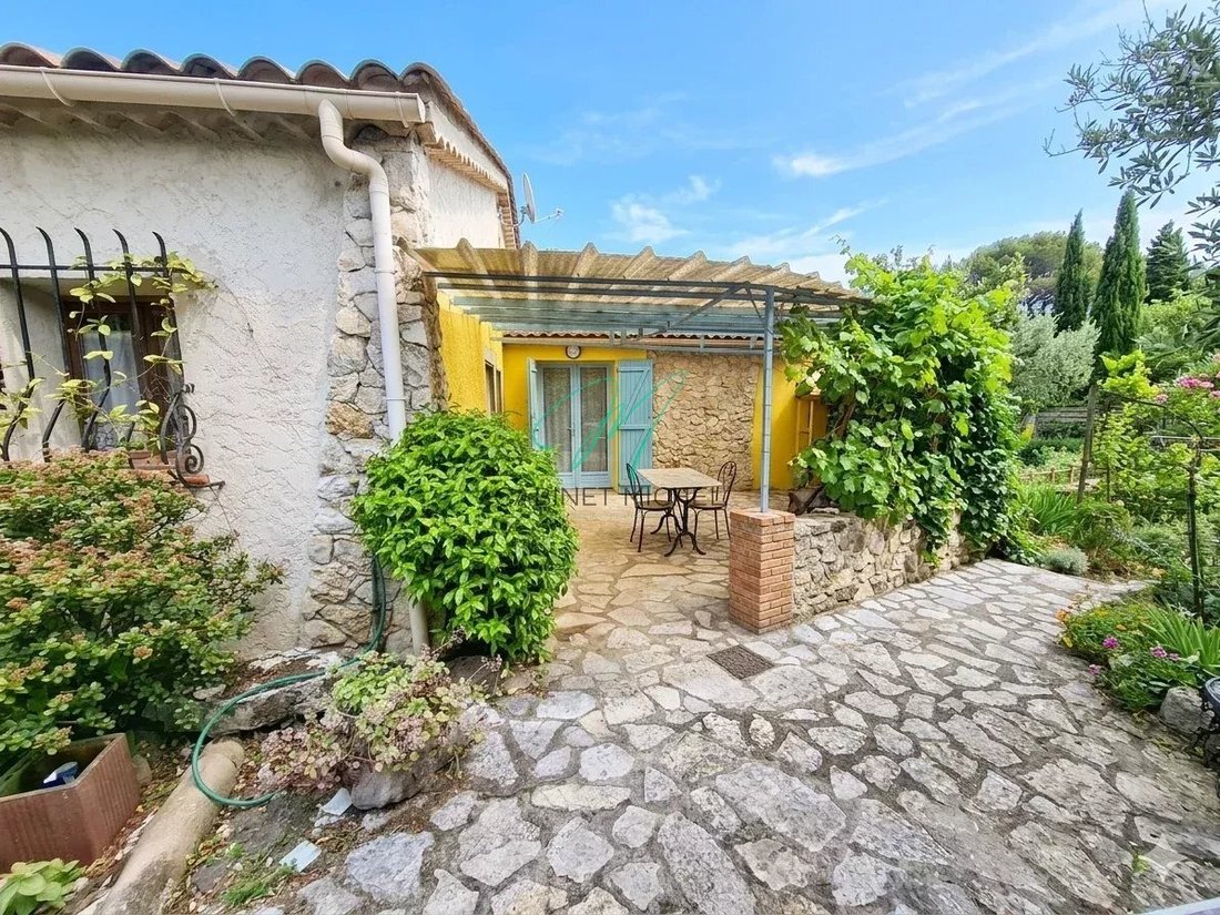 House in Nord, Roquefort-les-Pins, France 1 - 17779830