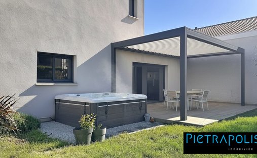 House in Reyrieux, Auvergne-Rhône-Alpes, France 1