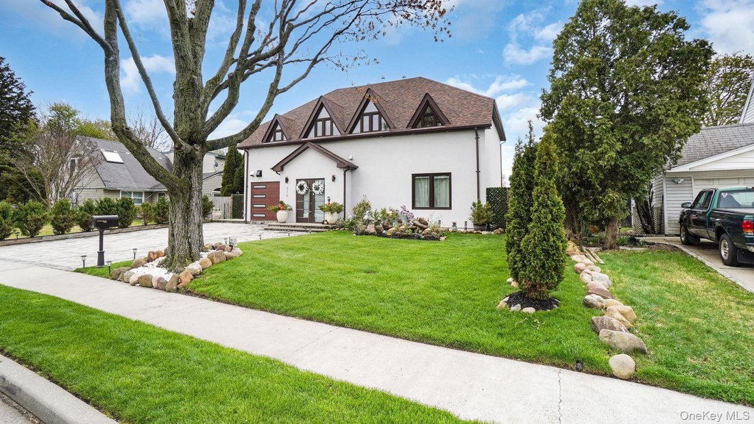 House in Hicksville, New York, United States 4 - 17781241