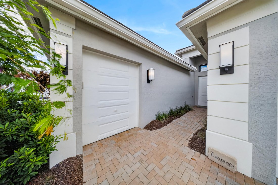 House in Port St. Lucie, Florida, United States 4 - 17779133