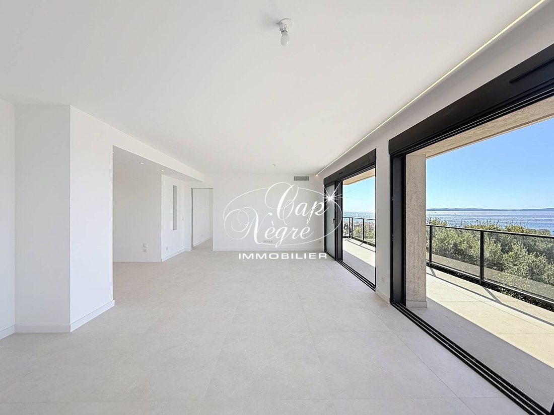Appartement à Le Lavandou, Provence-Alpes-Côte d'Azur, France 4 - 17782349