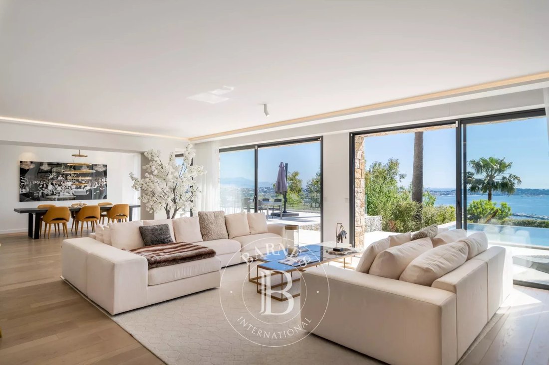Villa in La Maure-Super Cannes, Vallauris, France 2 - 17779929