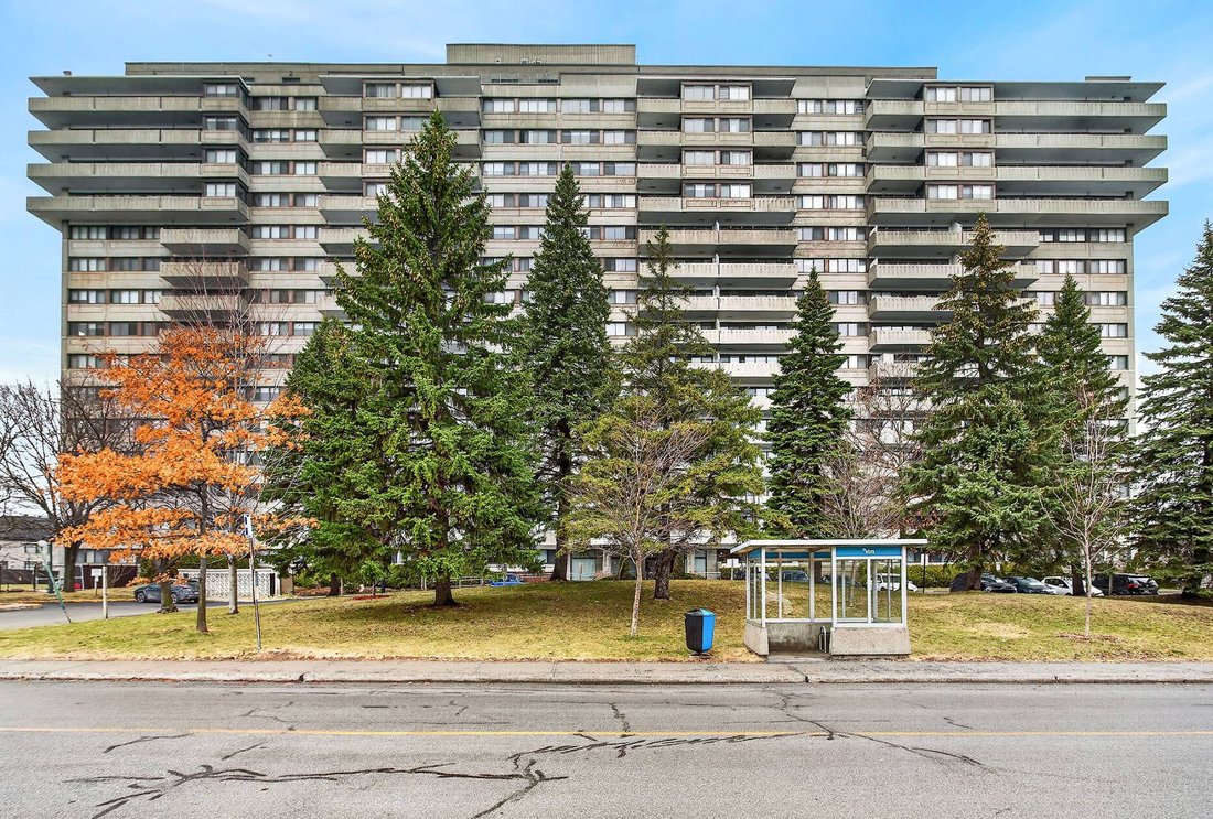 Apartment in Montréal, Quebec, Canada 1 - 17779940