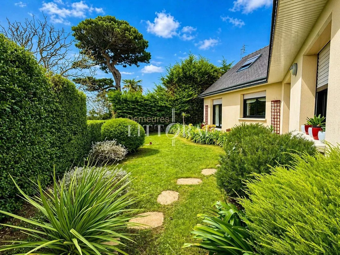 House in Perros-Guirec, Brittany, France 1 - 16729639