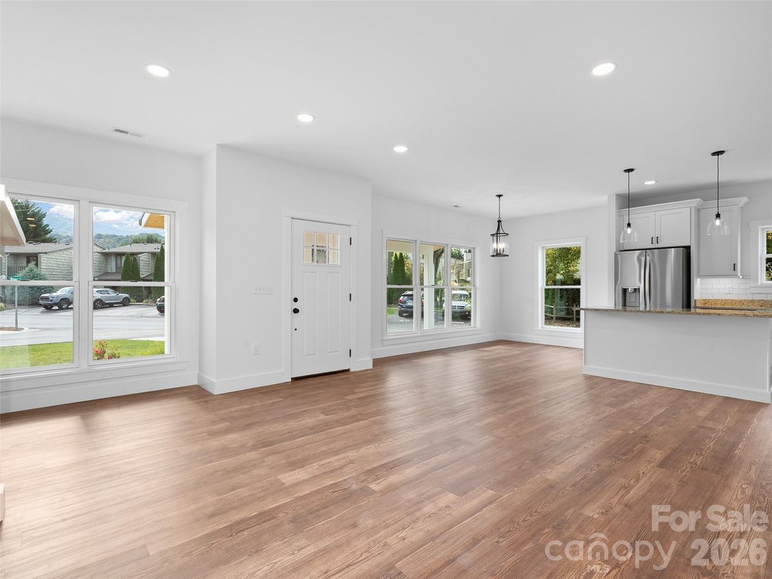 Townhouse in Waynesville, North Carolina, United States 5 - 17782980