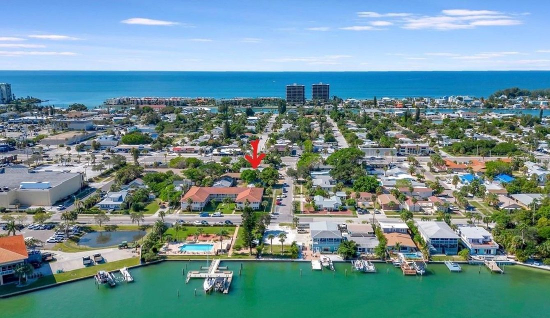 St. Pete Beach, Florida, United States 2 - 17781138