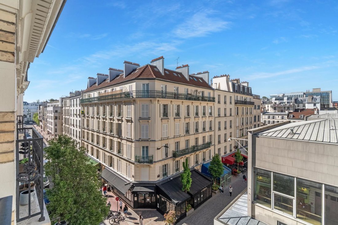 Apartment in Eiffel, Levallois-Perret, France 3 - 17780006