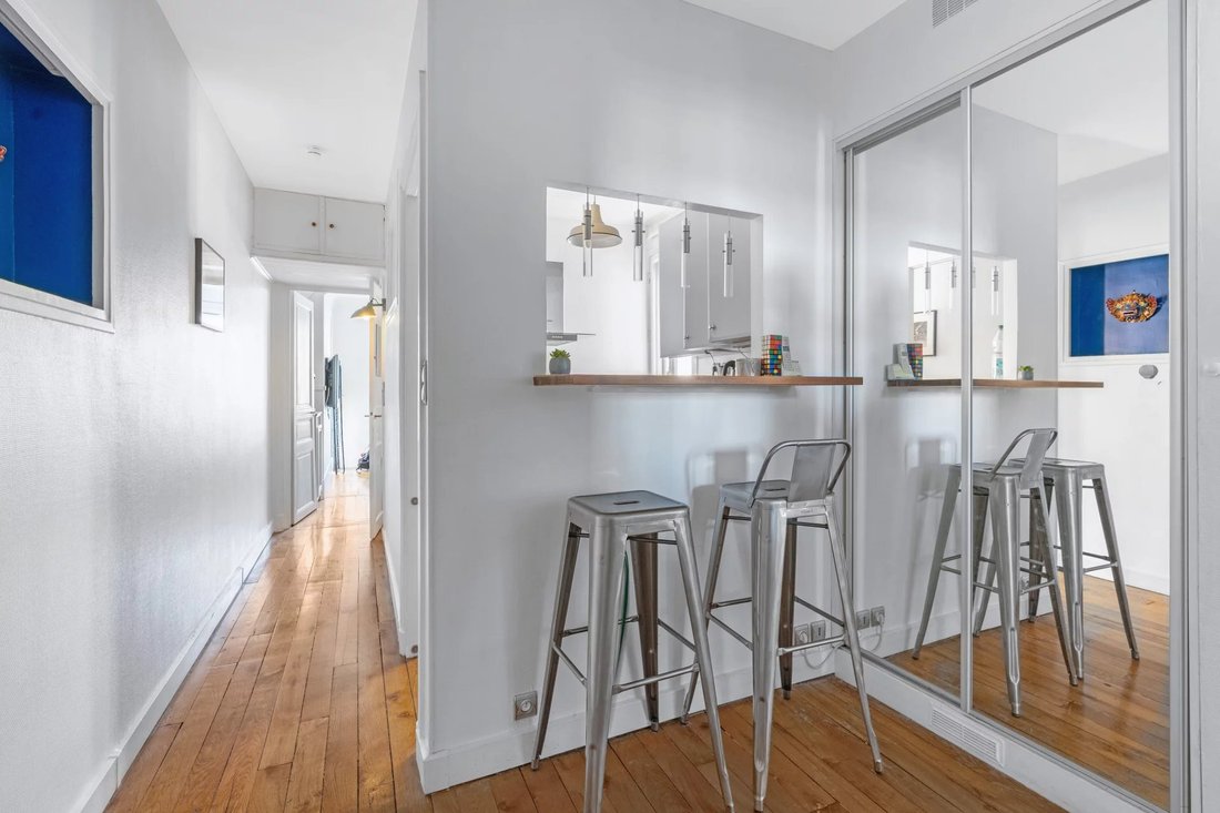 Apartment in Eiffel, Levallois-Perret, France 4 - 17780006
