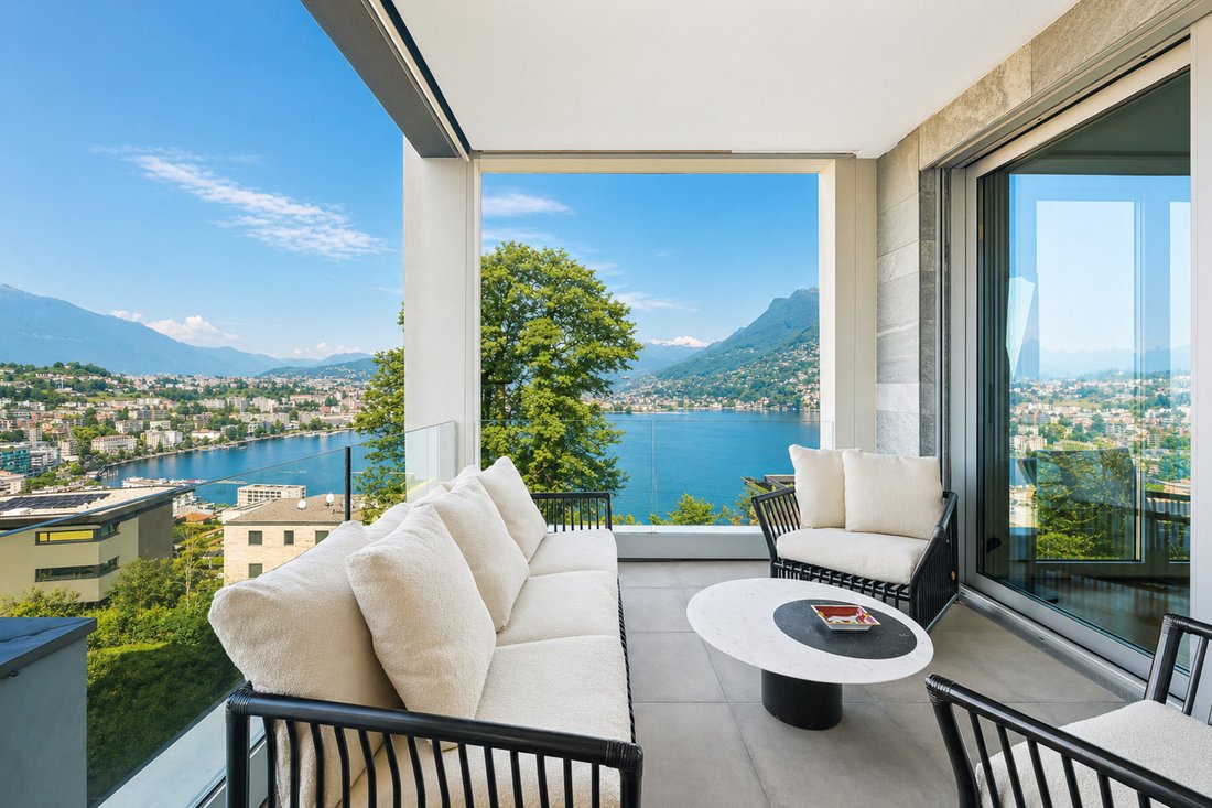 Apartment in Paradiso, Ticino, Switzerland 1 - 16701528