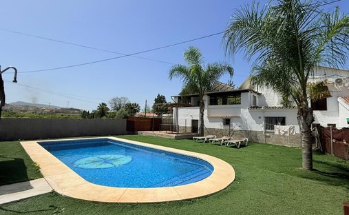 Finca in Alora, Andalusia, Spain 1