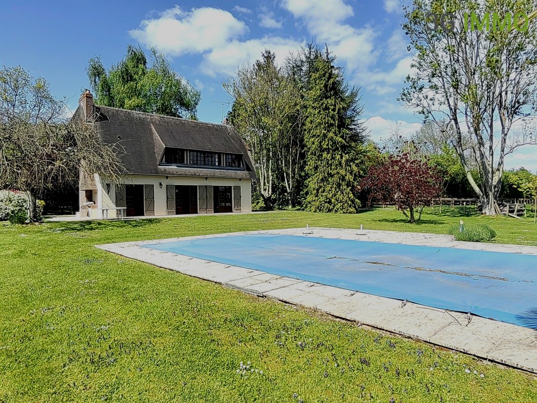 Villa in Pont-l'Évêque, Normandy, France 1 - 17779464