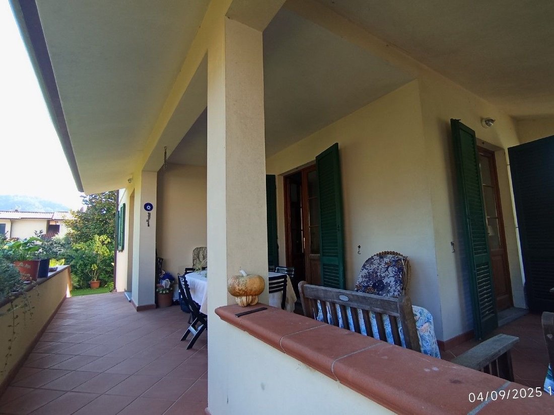 Villa in Camaiore, Tuscany, Italy 2 - 17779587