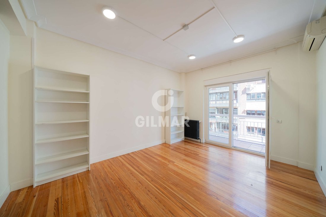 Apartment in Chamberi, Madrid, Spain 3 - 17778614