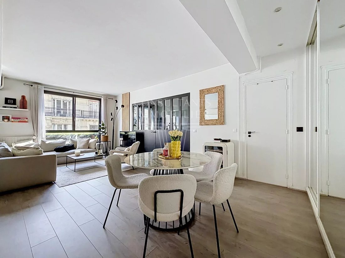 Apartment in Muette Nord, Paris 16e Arrondissement, Paris 3 - 17780110