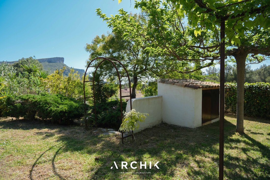 House in Cassis, Provence-Alpes-Côte d'Azur, France 4 - 17782555