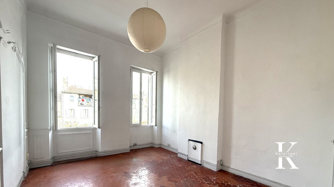 Apartment in Castellane, 6e Arrondissement, Marseille 2 - 17783597
