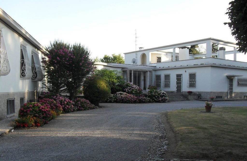 Villa in Seriate, Lombardy, Italy 1 - 17782724