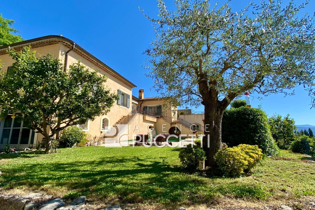 Villa in Saint-Jeannet, Provence-Alpes-Côte d'Azur, France 2 - 17780041