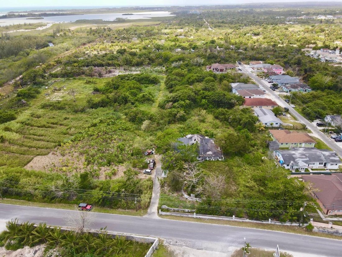 Land in Nassau, New Providence, The Bahamas 1 - 17782380