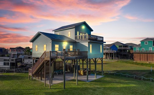 House in Bolivar Peninsula, Texas, United States 1