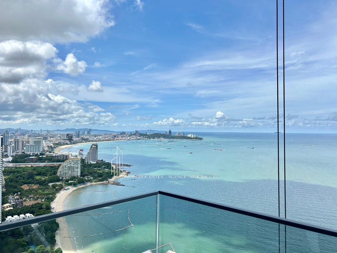 Luxury Penthouse for Sale in Pattaya - Panoramic Sea View, 3 Master Suites, Terrace with Jacuzzi