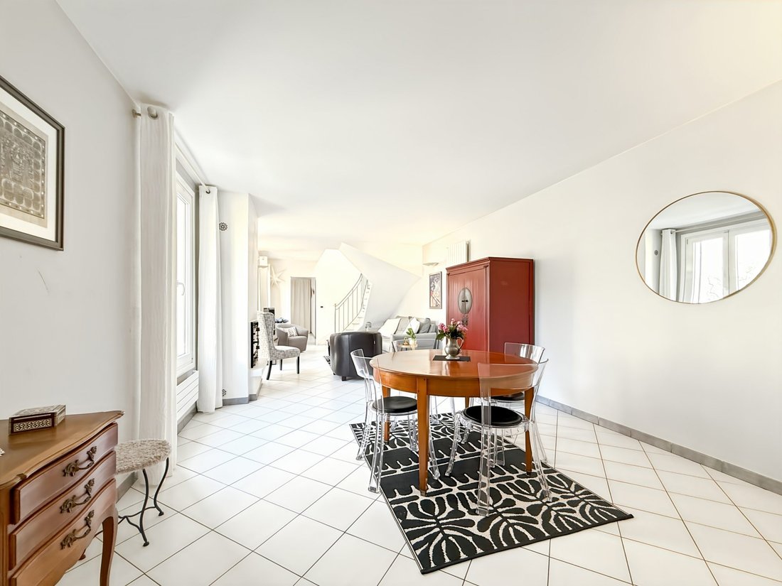 House in Gondoles Nord I, Choisy-le-Roi, France 3 - 17782391