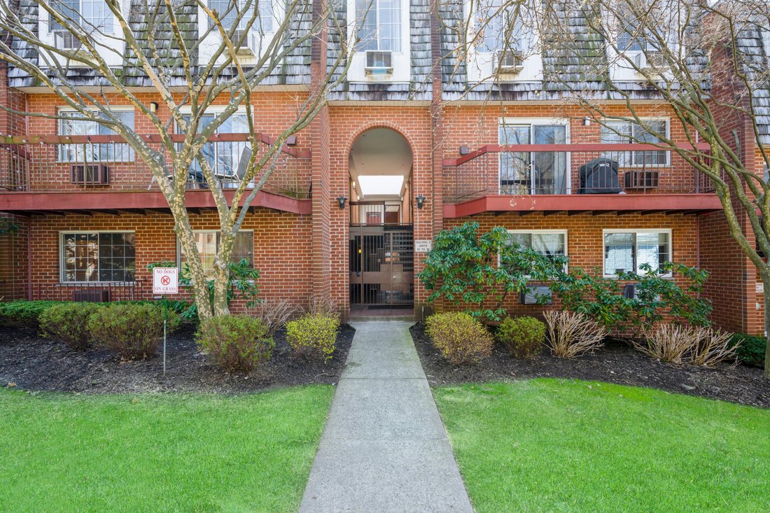 Townhouse in White Plains, New York, United States 1 - 17779533