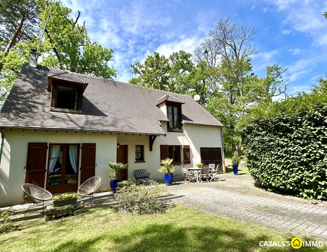 House in Arbonne-la-Foret, Ile-de-France, France 1 - 16773967