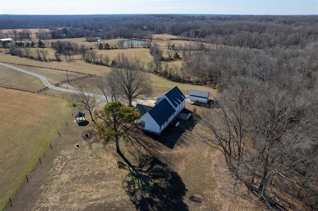 House in Moscow, Tennessee, United States 1 - 17781562