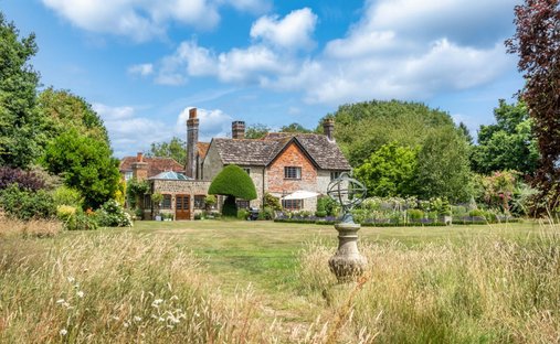 House in West Chiltington, England 1