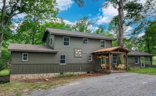 House in Mentone, Alabama, United States 1